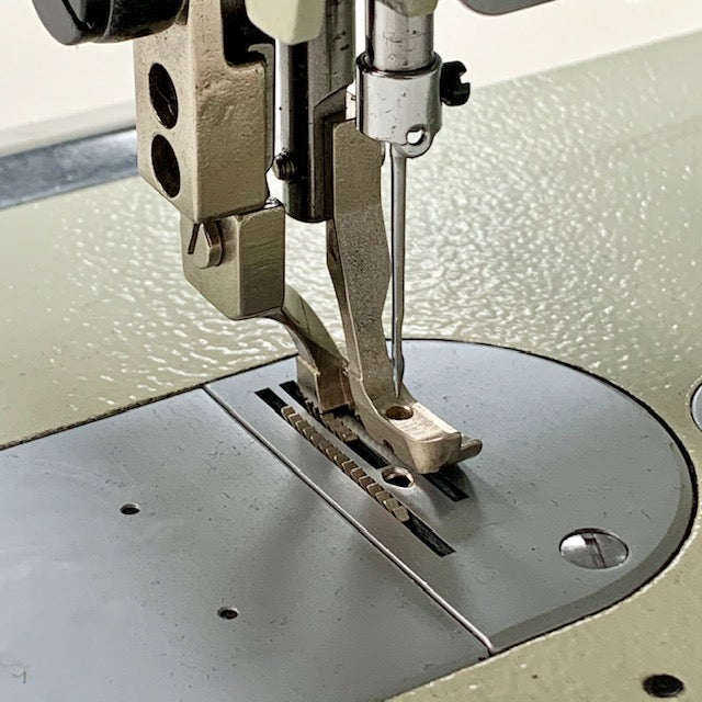 5 Presser Feet For industrial sewing machines - Zipper foot, invisible  zipper foot, standard foot,, Fits Juki