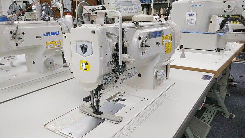 LEATHER, UPHOLSTERY & HEAVY DUTY: THOR GC-0617D Compound Feed Walking Foot  Sewing Machine for Leather and Upholstery