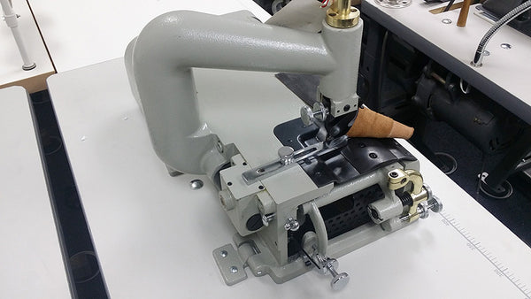 CONSEW DCS-S4 Leather Skiving Machine
