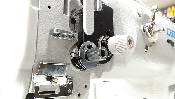 Consew P1541S-CC Single Needle Walking Foot Sewing Machine for Leather and Upholstery
