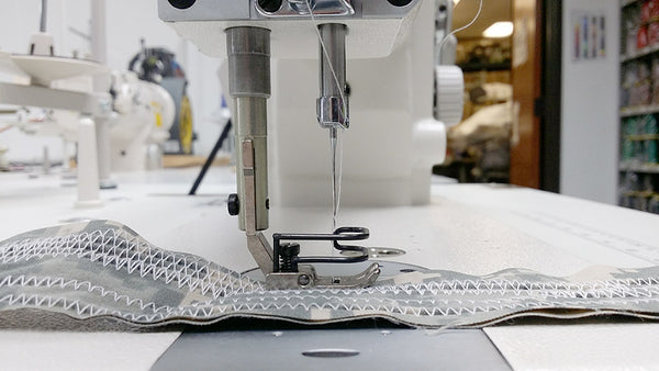 Juki LZ-2280A Zigzag and Straight Stitch Sewing Machine